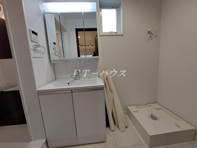 FUN-BOX津田沼の洗面所