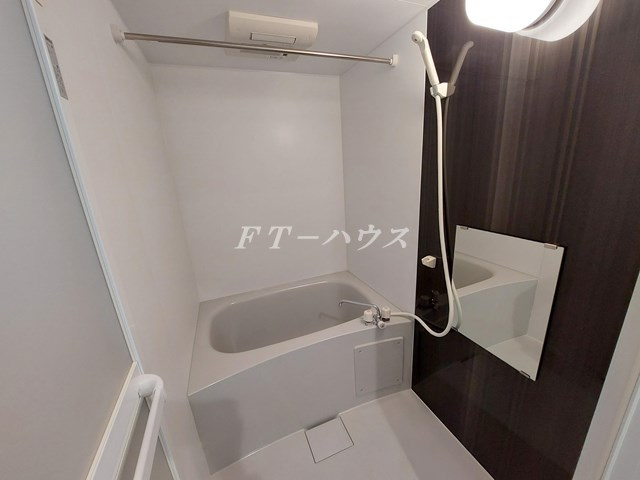 FUN-BOX津田沼の浴室