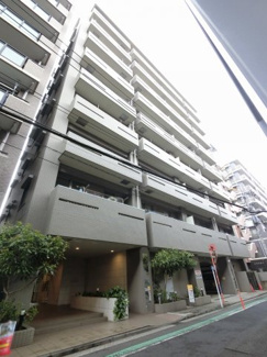 【外観】 | 総戸数４１戸、１９９９年３月築、管理人は日勤勤務につき管理体制良好です♪
