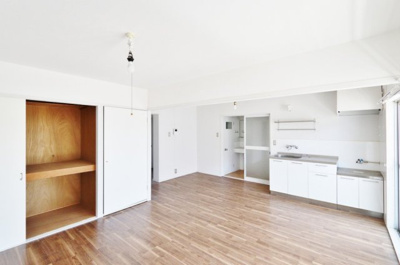 【居間・リビング】 | 本谷マンション | 居間です