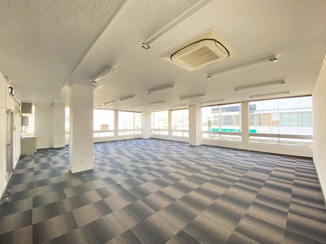 昭和ビルの内装