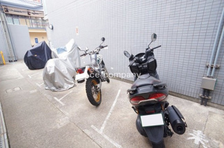 【その他共用部分】 | 【バイク置き場】