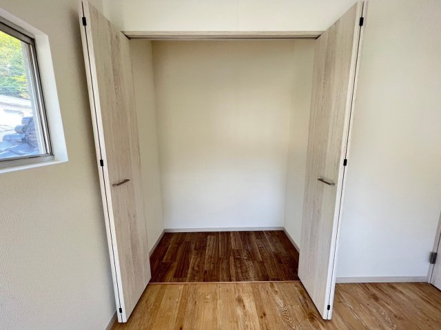 和歌山市岩橋・中古戸建・113129の洋室