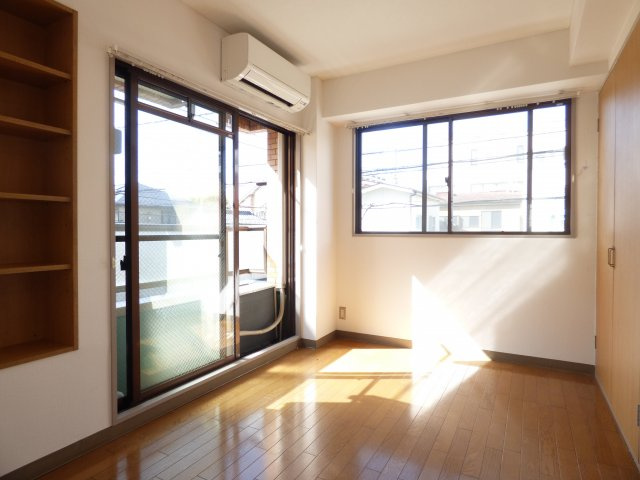 【居間・リビング】 | ダイタ百石町マンション