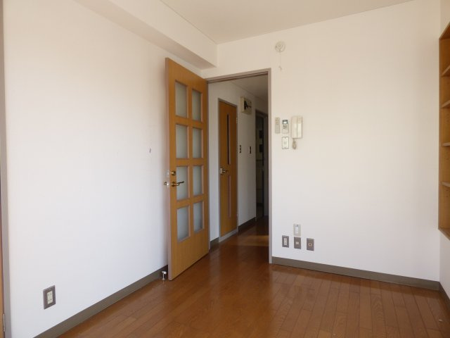 【居間・リビング】 | ダイタ百石町マンション