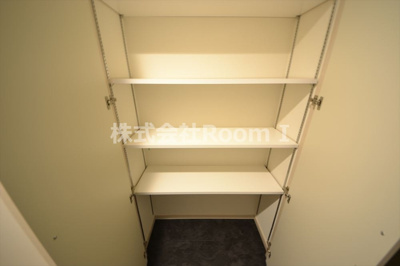 【玄関】 | CITY　PAL　CREST　TANIMACHI　 | シンプルで使いやすい玄関です
反転