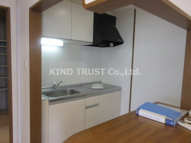 堂島レジデンスのキッチン|コンパクトなキッチンで掃除もラクラク