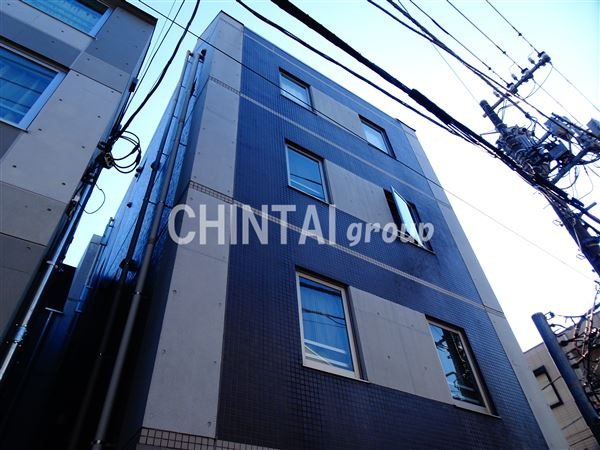 北沢AKヒルズの外観