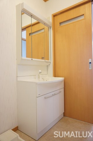 スカイハイツ新屋敷の洗面所