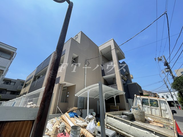 ラーハ前原の外観