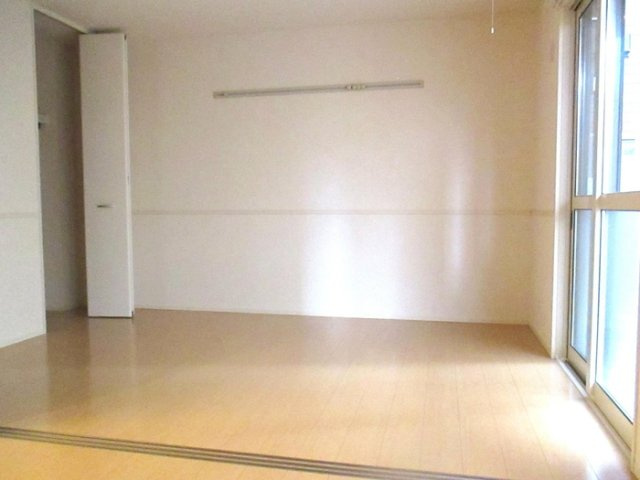 ロジュマンB棟の洋室