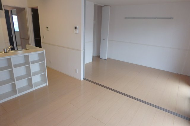 ロジュマンB棟の居間・リビング