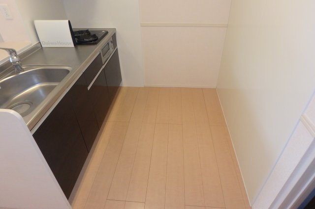 ロジュマンB棟のキッチン