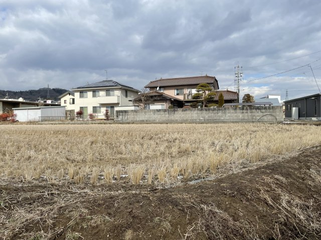 飯田市桐林　中古住宅の展望|庭からの眺望です。田園が広がる陽当り良好のお家です