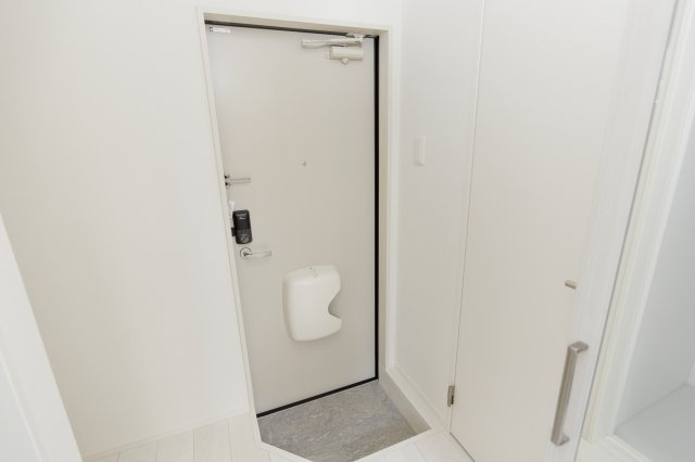 ハーモニーテラス南小岩Ｘの玄関