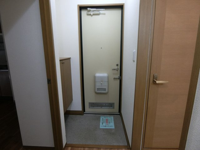 アンフィニＭＡＲＵＥＩの玄関