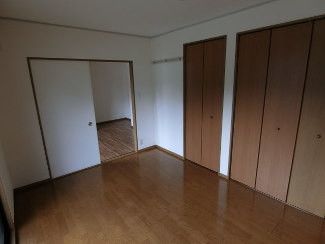 アンフィニＭＡＲＵＥＩの洋室