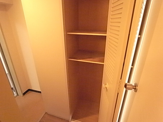 メゾン・ド・エミュウの収納