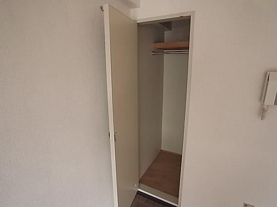 メゾン・ド・エミュウの収納