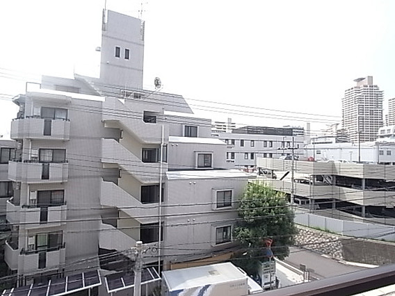 メゾン・ド・エミュウの展望