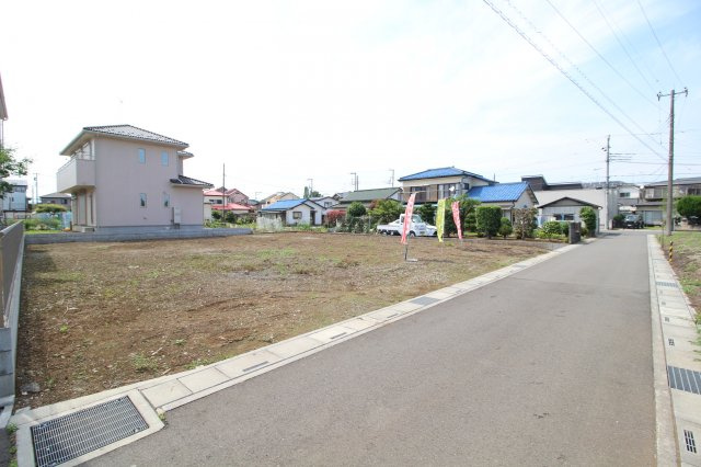 川越市笠幡　建築条件なし売地　「笠幡駅」徒歩20分　敷地90坪　の外観