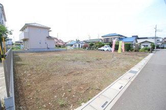 【前面道路含む現地写真】 | 川越市笠幡　建築条件なし売地　「笠幡駅」徒歩20分　敷地90坪　