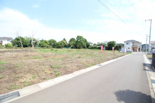 川越市笠幡　建築条件なし売地　「笠幡駅」徒歩20分　敷地90坪　の外観