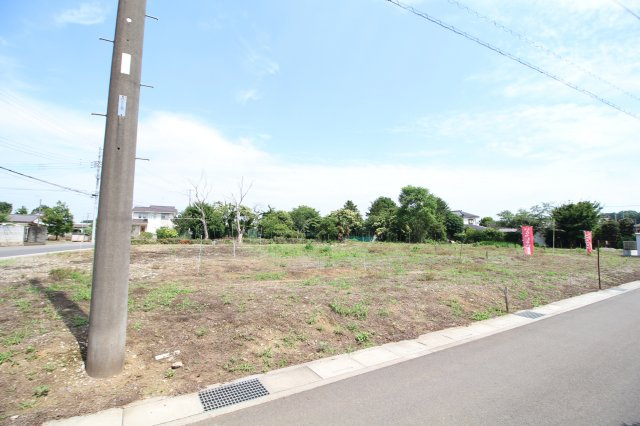 川越市笠幡　建築条件なし売地　「笠幡駅」徒歩20分　敷地90坪　の外観