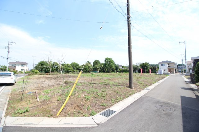 川越市笠幡　建築条件なし売地　「笠幡駅」徒歩20分　敷地90坪　の外観