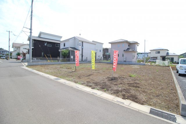 川越市笠幡　建築条件なし売地　「笠幡駅」徒歩20分　敷地90坪　の外観