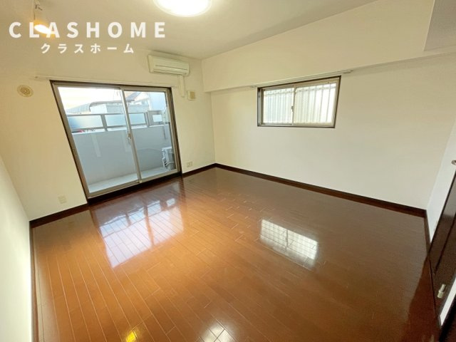 サニーウェル　　 刈谷市近郊の賃貸はクラスホーム刈谷店の居間・リビング