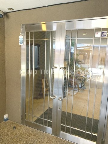 ラフィーネ南森町のエントランス|毎日通るエントランスはこのようになっています