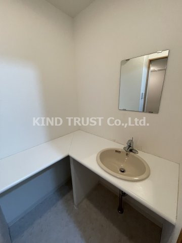 ラフィーネ南森町の独立洗面台|独立洗面化粧台付き