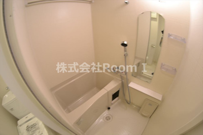 【浴室】 | プレサンス松屋町グレース | コンパクトで使いやすいお風呂です