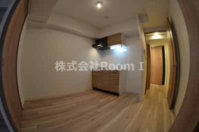 【居間・リビング】 | プレサンス松屋町グレース | ゆったりとした居間です