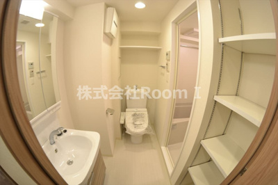 【洗面所】 | プレサンス松屋町グレース | 脱衣スペースもあります