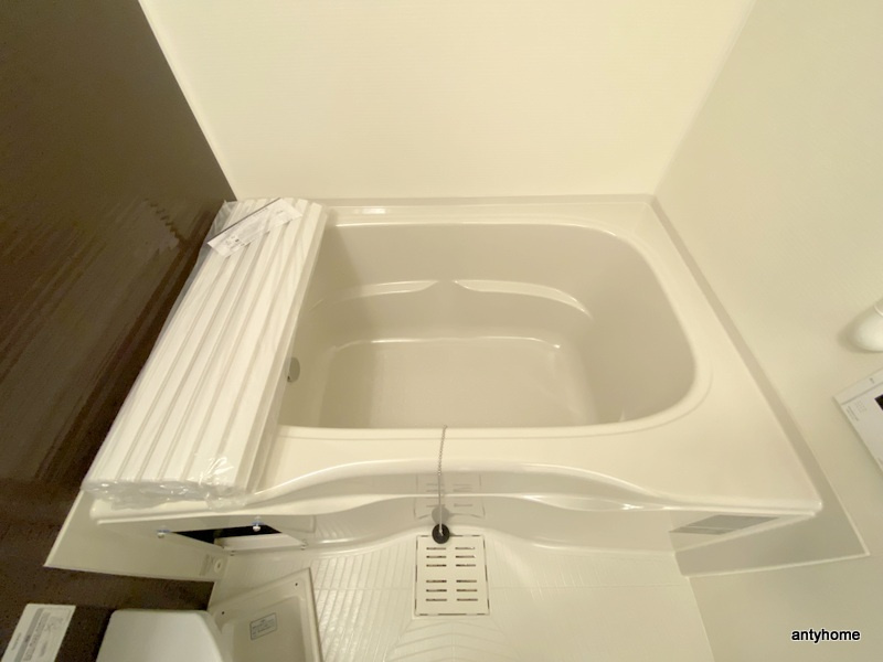 エステムコート難波Ⅵエント　仲介手数料無料の浴室