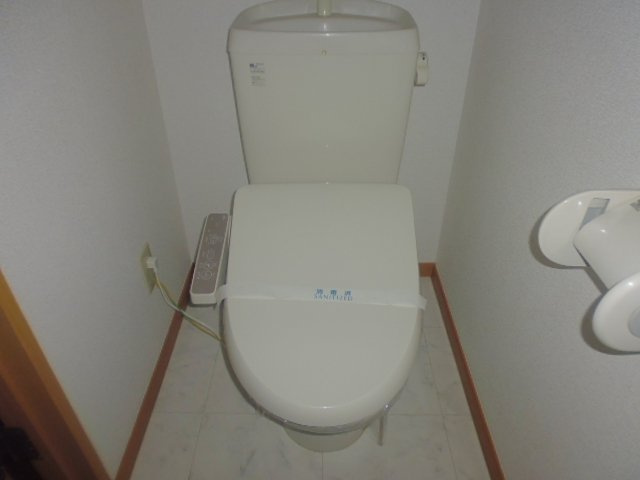 倉敷市福田町古新田のアパートのトイレ