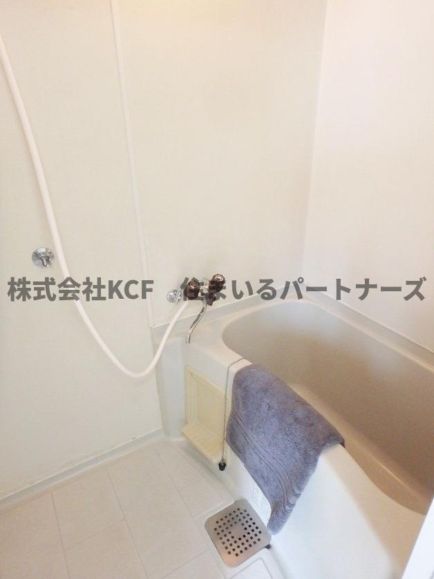 ガーネットハイツの浴室|お風呂で日々の疲れを落としましょう