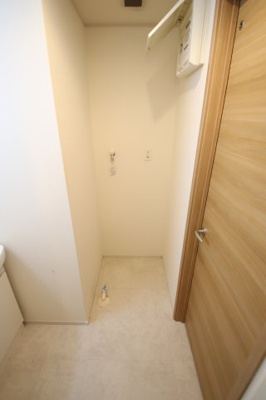 【設備】 | アルミック山荘 | 室内洗濯機置き場