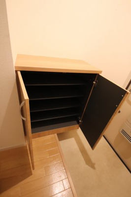 【収納】 | アルミック山荘 | シューズボックス