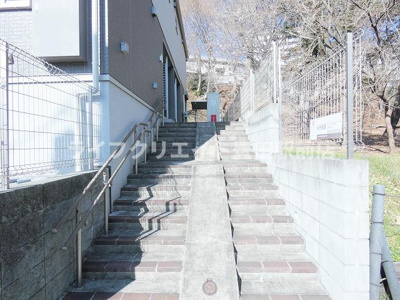 【エントランス】 | グランメール多摩平