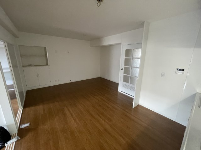 近鉄南港ガーデンハイツ２１号棟の居間・リビング|おしゃれな居間です