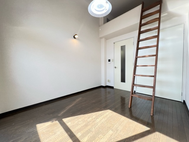 プレステージフジ狭山壱番館の洋室