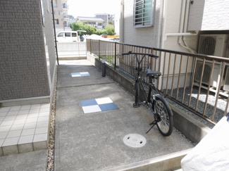 【その他共用部分】 | レーヴ大橋の駐輪場