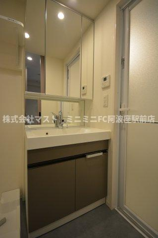 アーバネックス阿波座駅前の洗面所