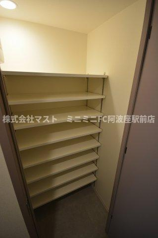 アーバネックス阿波座駅前の収納