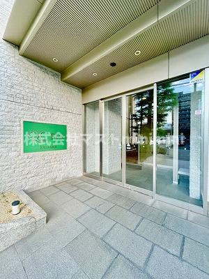 QCフラット北堀江のエントランス