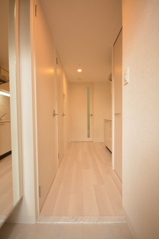エスリード大阪ステーションの玄関