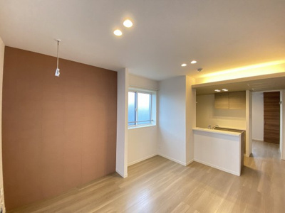 【洋室】 | リビエテラス【SHM】 | 人気なカウンターキッチンのリビングダイニングです！